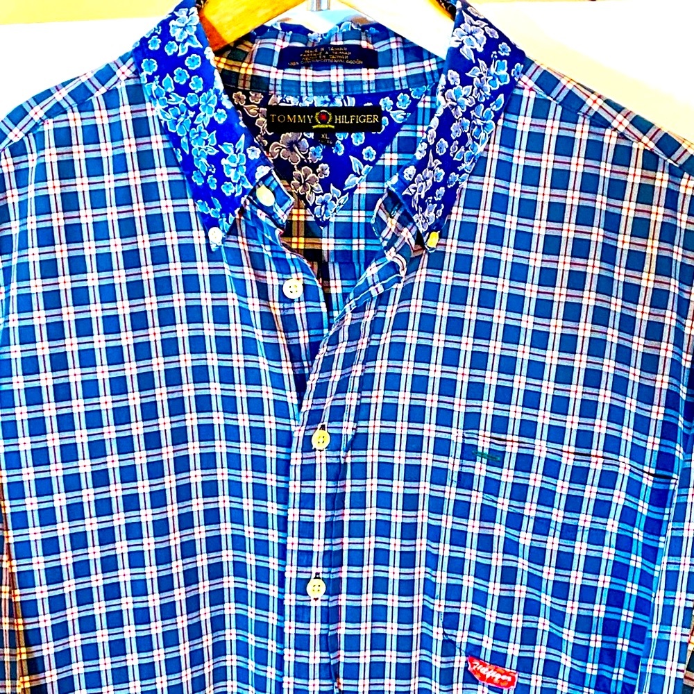 TOMMY HILFIGER CASUAL BUTTON DOWN SS PATCH WORK MATERIALS CHEST POCKET NWOT
